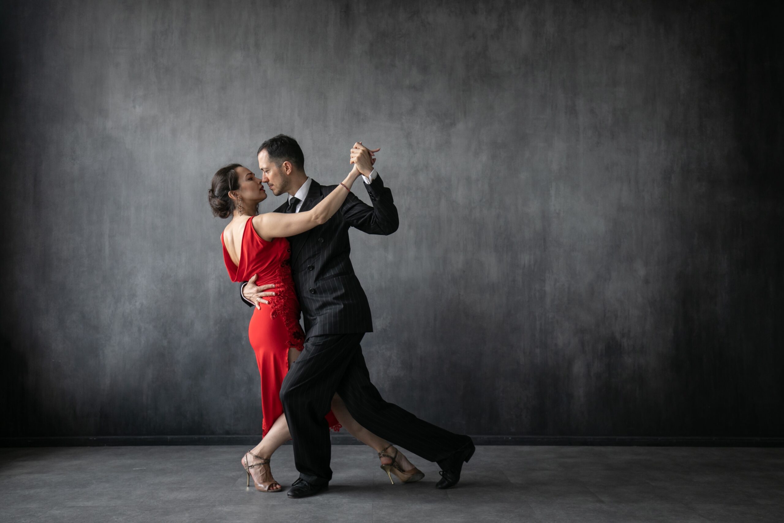 couple of tango dancers pose in a dancing movement 2023 11 27 04 55 01 utc scaled