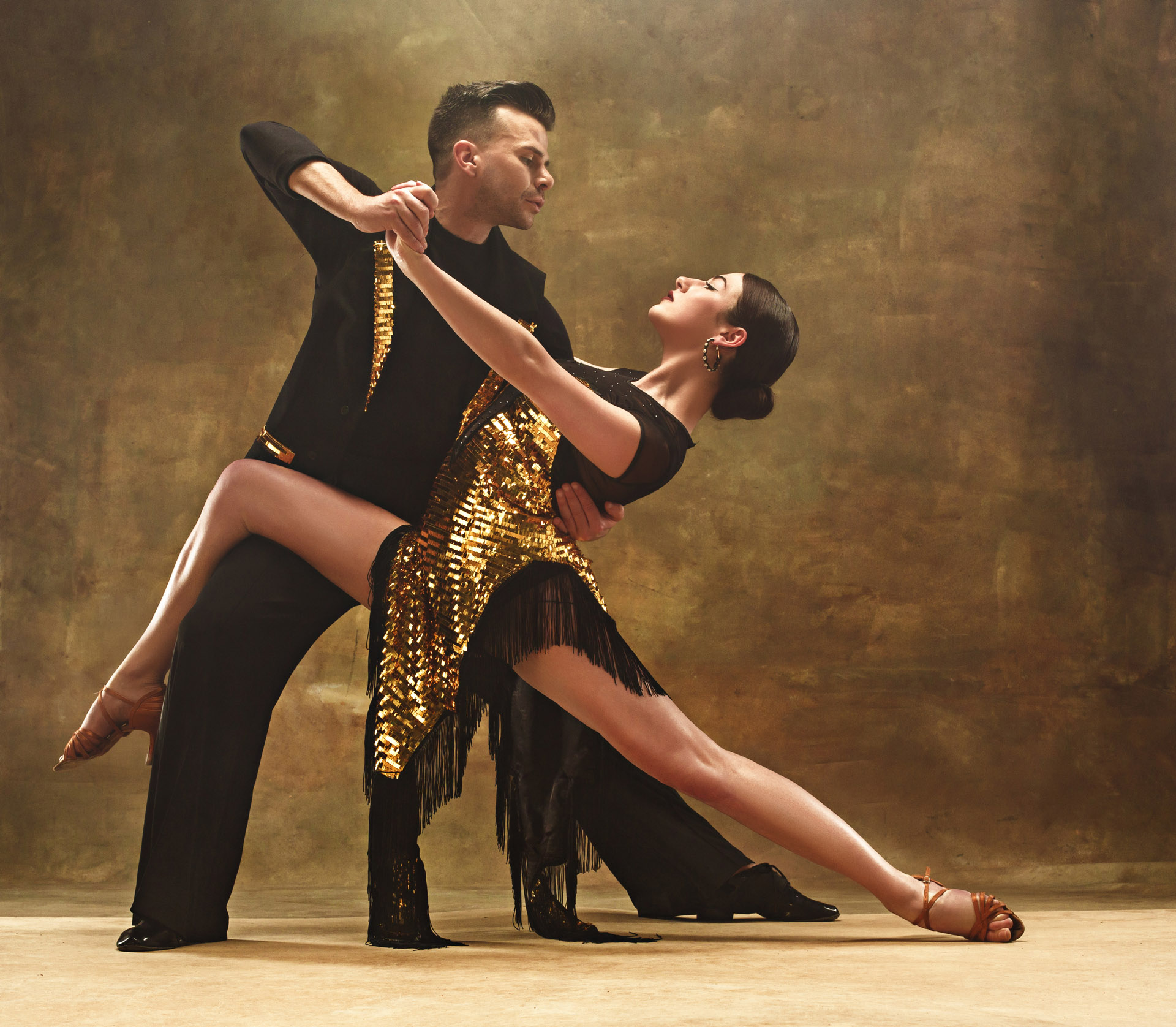 dance ballroom couple in gold dress dancing on stu 2023 11 27 05 14 30 utc